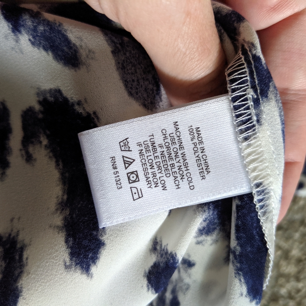 Blouse - Picture 2 of 6